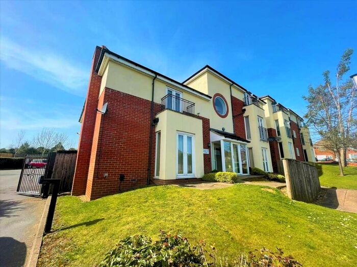 2 Bedroom Apartment To Rent In Aqueduct Road, Solihull, B90