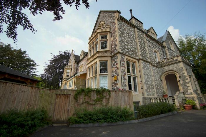 2 Bedroom Flat To Rent In Durdham Park, Redland, Bristol, BS6