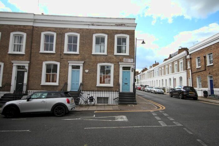 2 Bedroom Flat To Rent In Queens Head Street, Islington, London, N1