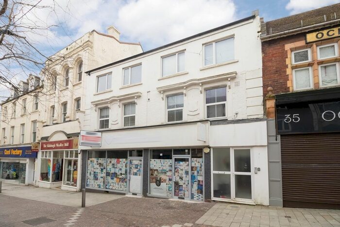 2 Bedroom Flat To Rent In Sandgate Road, Folkestone, CT20