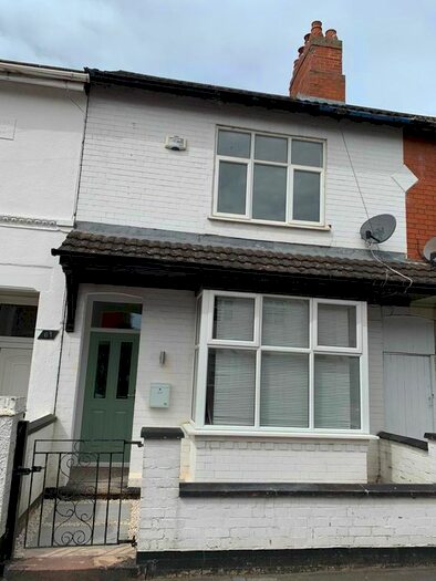 3 Bedroom Terraced House To Rent In Crescent Road, Hugglescote, Coalville, LE67