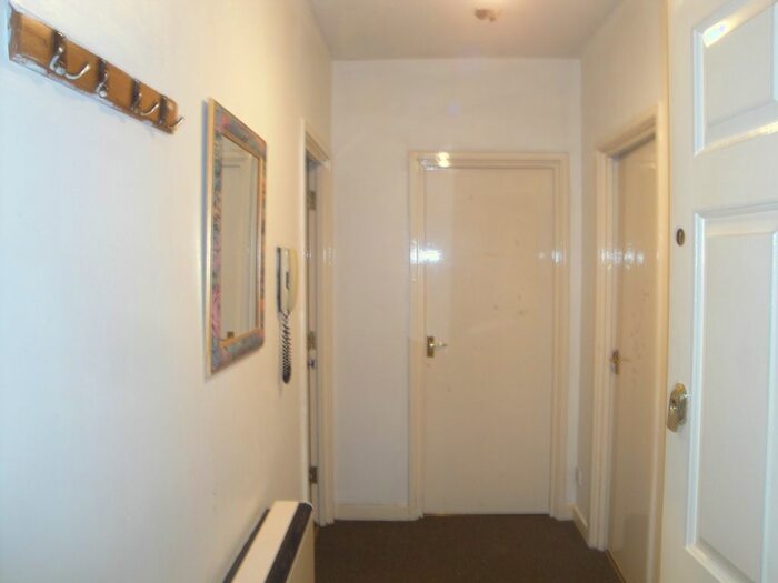 2 Bedroom Flat To Rent In Springfield Court, Forsythia Close, IG1