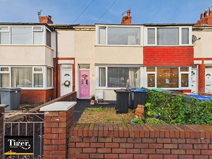 2 Bedroom Terraced House For Sale In Willowbank Avenue, Blackpool, FY4