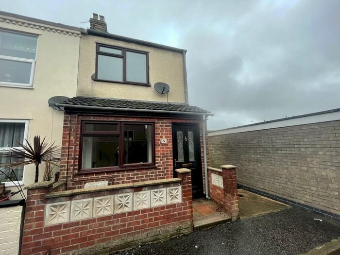 2 Bedroom House To Rent In Mission Road, Great Yarmouth, NR31