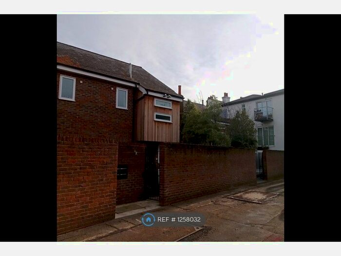 1 Bedroom Terraced House To Rent In Church Place, Mitcham, CR4