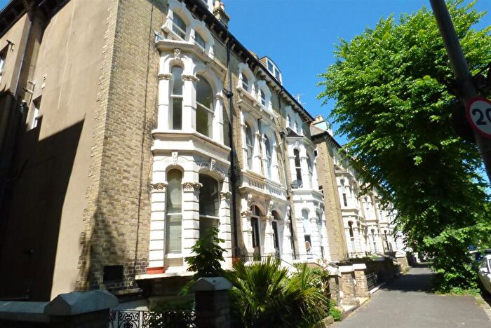 1 Bedroom Flat To Rent In Tisbury Road, Hove, BN3