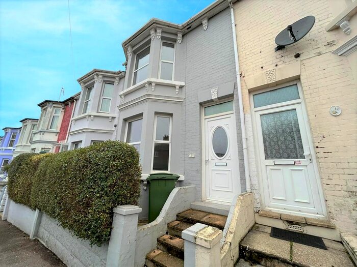 3 Bedroom Terraced House To Rent In Grove Road, Hastings, TN35
