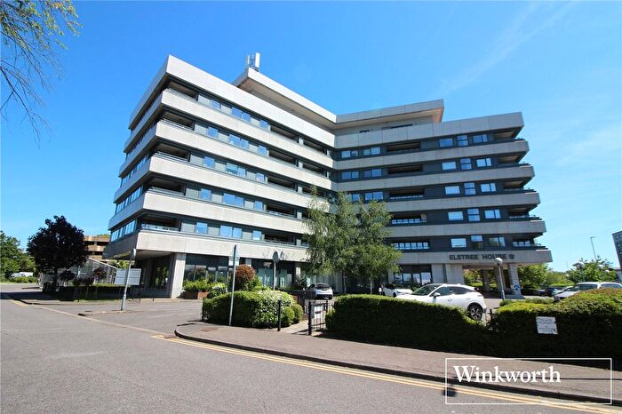 2 Bedroom Flat For Sale In Elstree Way, Borehamwood, Hertfordshire, WD6