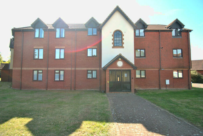 Studio To Rent In Pascal Way, Letchworth Garden City, SG6