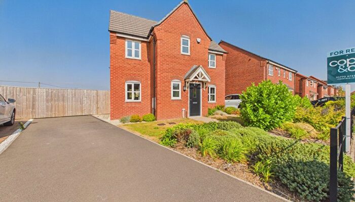 3 Bedroom Detached House For Sale In Lawson Road, Bolsover, Chesterfield, Derbyshire, S44