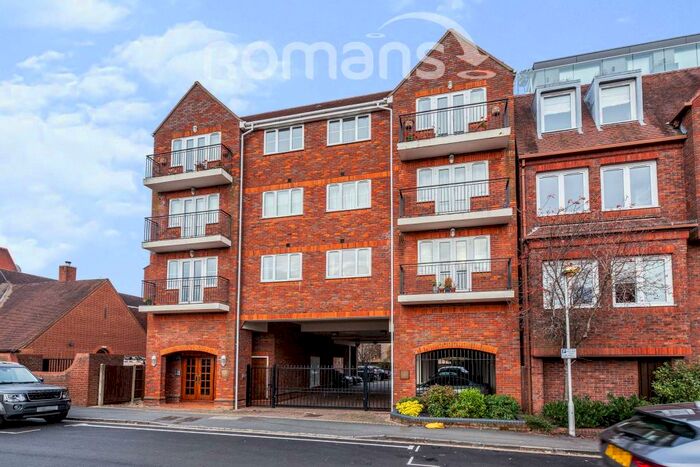 1 Bedroom Apartment To Rent In Station Road, Gerrards Cross, SL9