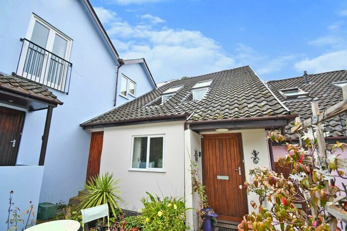 1 Bedroom Flat For Sale In Church Mills, Llandogo, Monmouth, NP25