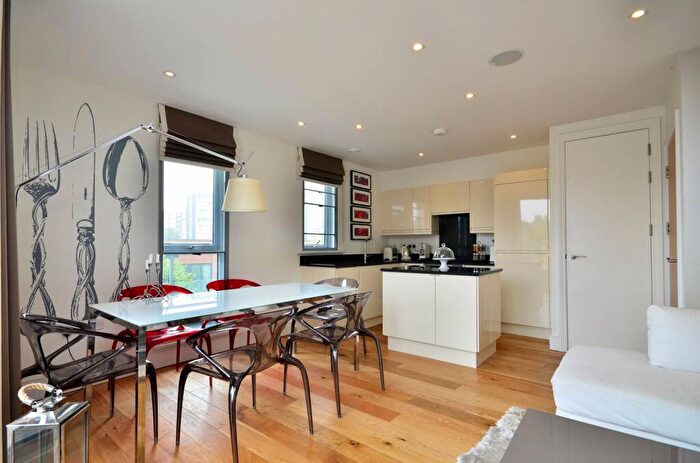 1 Bedroom Flat To Rent In Battersea Park Road, Battersea Park, London, SW11