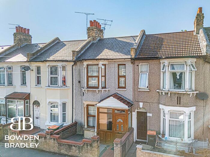 2 Bedroom Terraced House For Sale In Prestbury Road, Forest Gate, E7