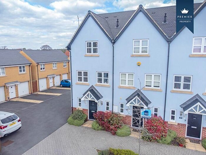 3 Bedroom Property To Rent In Tutbury Avenue, Derby, DE23