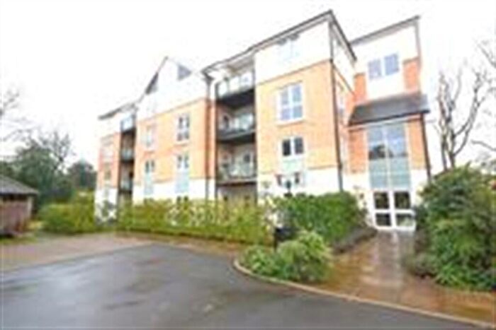 2 Bedroom Apartment To Rent In Spath Road, Didsbury, M20
