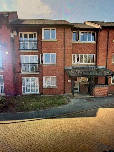 1 Bedroom Flat To Rent In Heron Place, Northgate Avenue, Chester, Cheshire, CH2