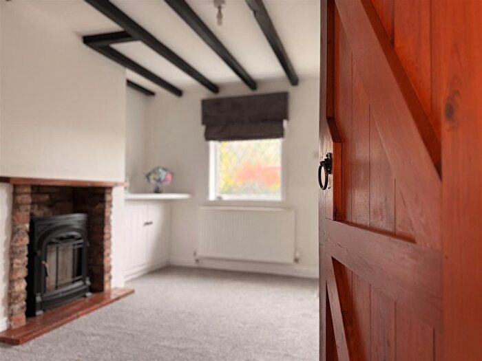 2 Bedroom End Terrace House To Rent In Humber Road, North Ferriby, HU14