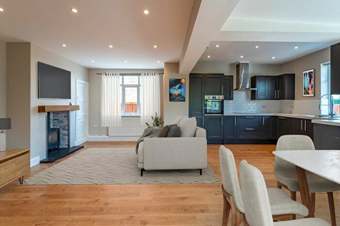 3 Bedroom Detached Bungalow For Sale In Blackbrook Avenue, Hawarden, CH5