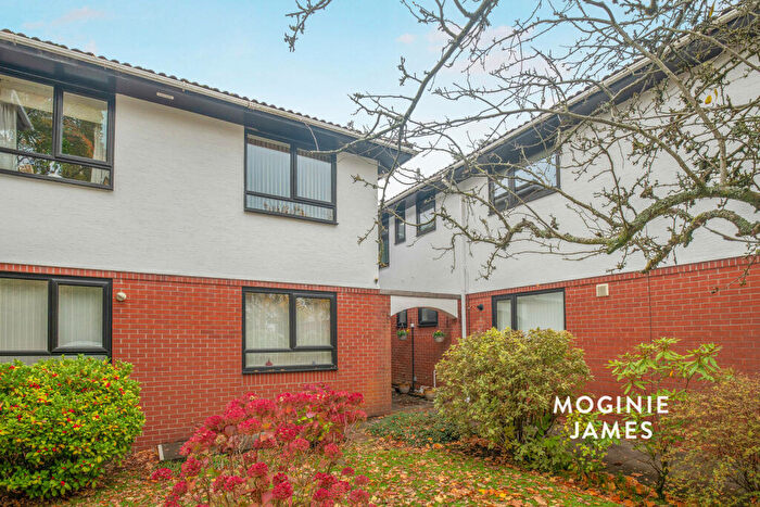 2 Bedroom Flat To Rent In Werngoch Road, Cardiff, CF23