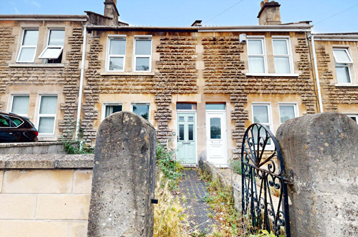 4 Bedroom House To Rent In Monksdale Road, BA2