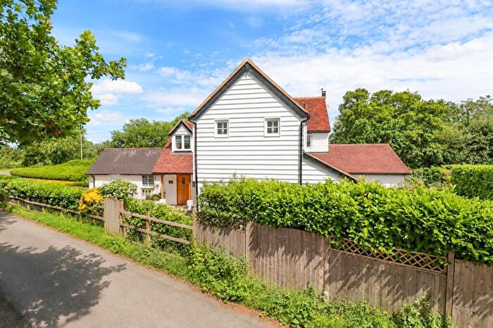 4 Bedroom Detached House For Sale In Mill Corner, North Warnborough, RG29