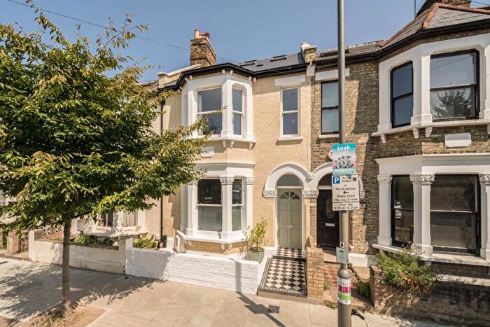 4 Bedroom House For Sale In Eccles Road, Clapham Junction, SW11