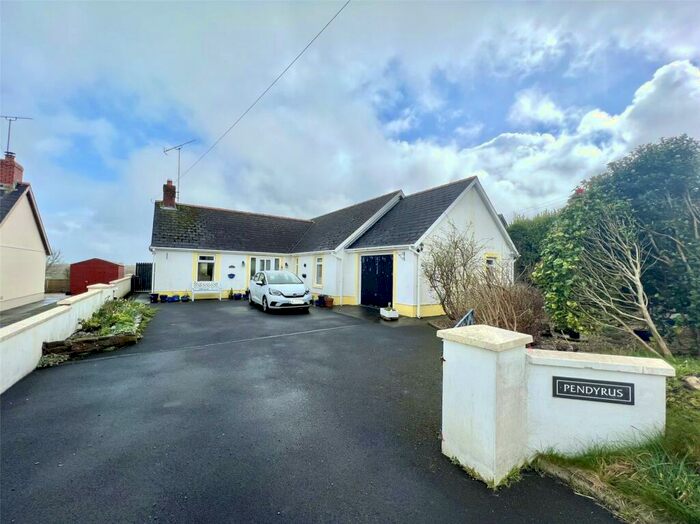 3 Bedroom Bungalow For Sale In Blaenffos, Boncath, Pembrokeshire, SA37
