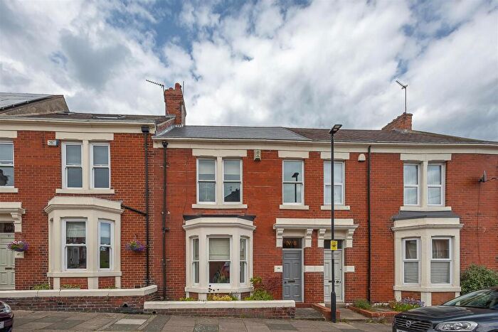 3 Bedroom Terraced House For Sale In Hartburn Place, Fenham, Newcastle Upon Tyne, NE4