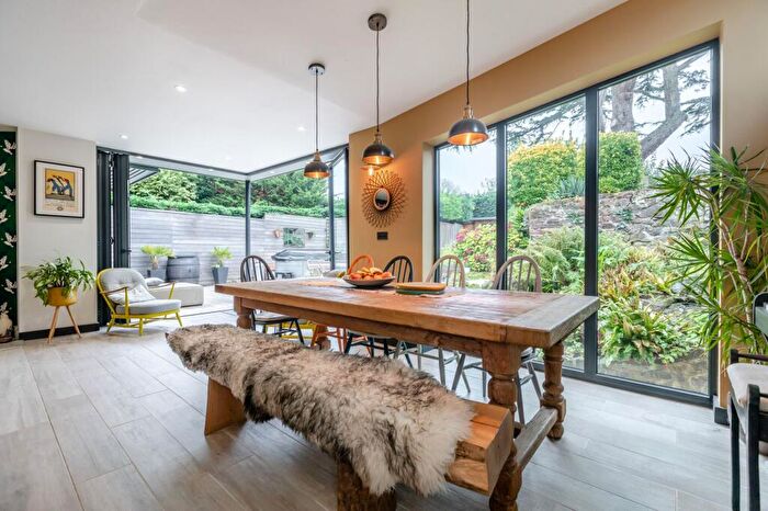 4 Bedroom Detached House For Sale In Town Hill, Broadclyst, EX5