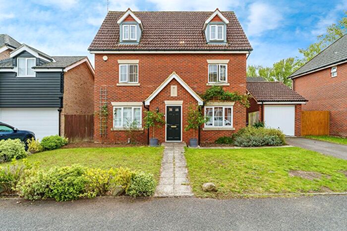 5 Bedroom Detached House For Sale In Bilberry Close, Red Lodge, Bury St. Edmunds, IP28