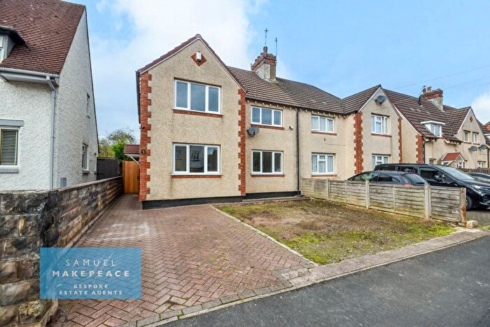 3 Bedroom Semi-detached House For Sale In Second Avenue, Kidsgrove, Stoke-On-Trent, ST7