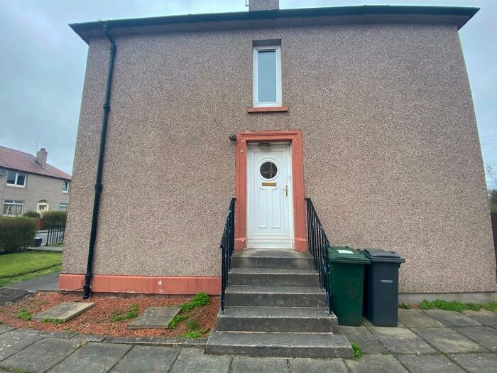 3 Bedroom Flat To Rent In Parkhead Avenue, Sighthill, Edinburgh, EH11