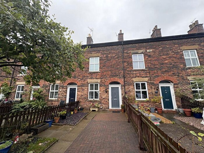 3 Bedroom Terraced House For Sale In Holly Street, Summerseat, Bury, BL9