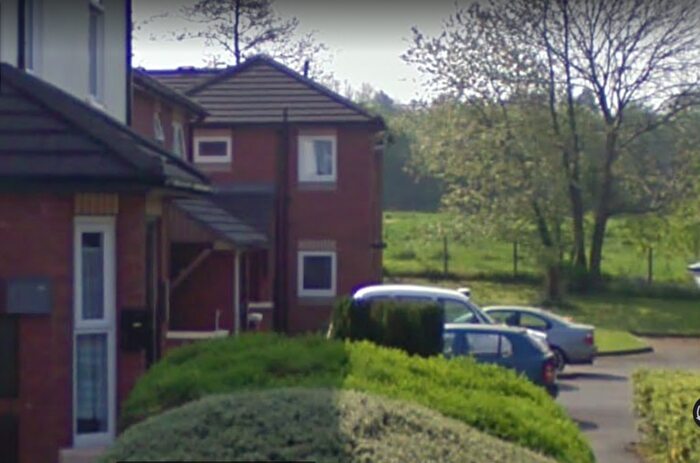 2 Bedroom Flat To Rent In Kensington Street, Hyde, Greater Manchester, SK14