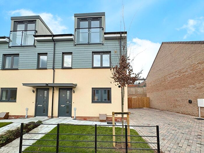 3 Bedroom Semi Detached House To Rent In Wayside, Newcastle Upon Tyne, Tyne And Wear, NE15