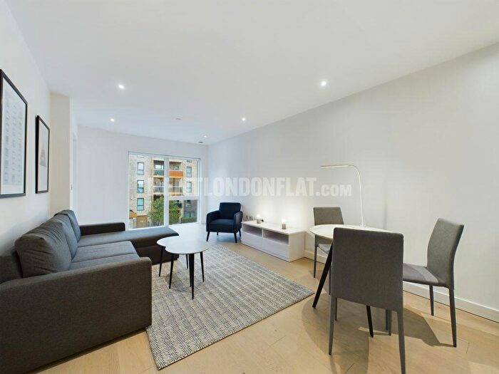 1 Bedroom Flat To Rent In Lismore Boulevard, Colindale, – Bedroom Flat, NW9