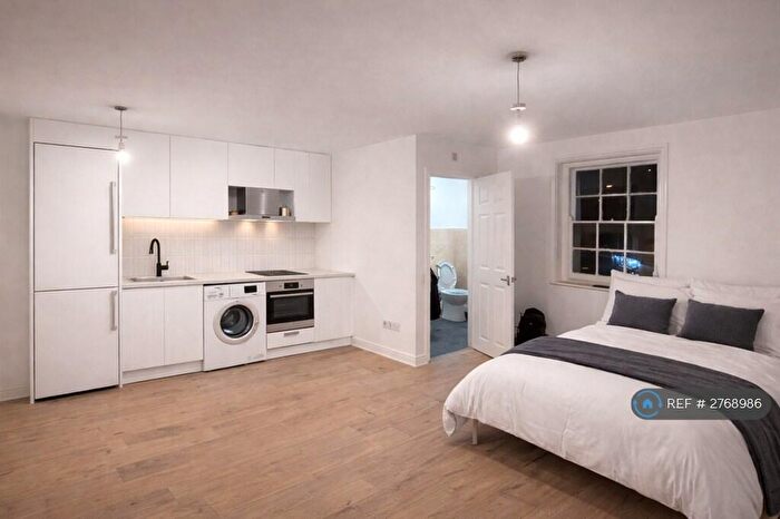 Studio To Rent In Peckham High Street, London, SE15