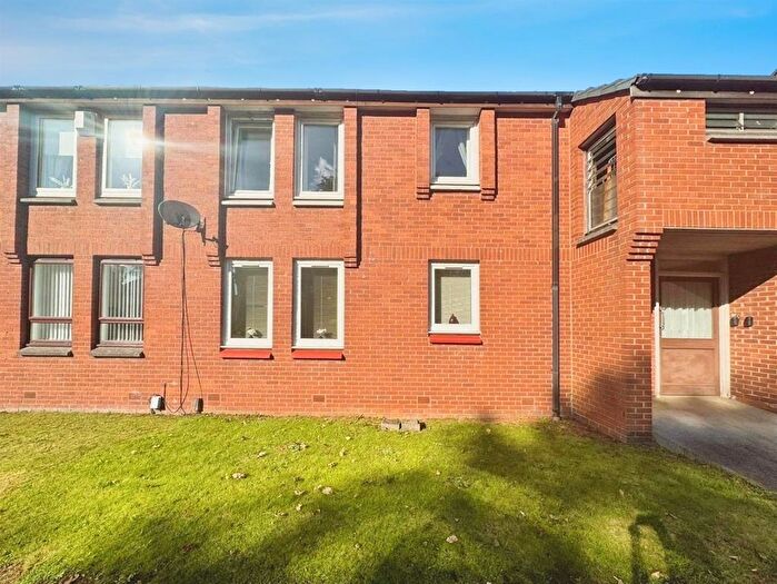 1 Bedroom Flat To Rent In Mains Street, Bellshill, ML4