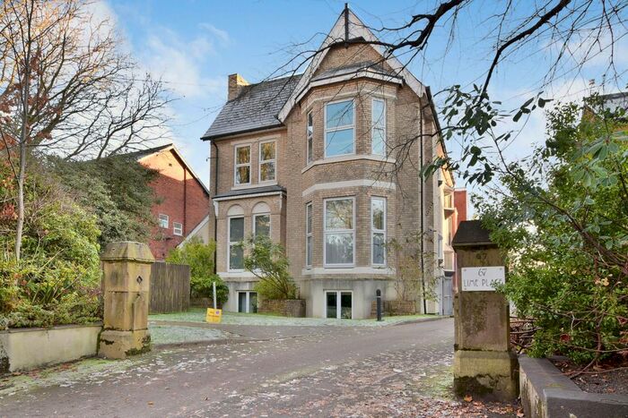 2 Bedroom Flat To Rent In Palatine Road, Manchester, Greater Manchester, M20