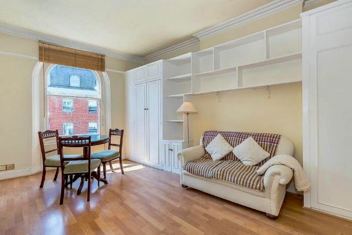 Studio To Rent In Great Portland Street, Fitzrovia, London, W1W