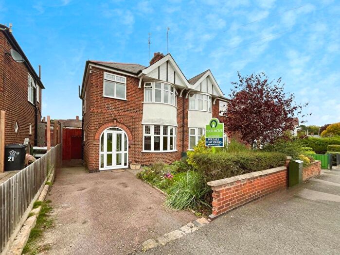 3 Bedroom Semi-Detached House For Sale In Petworth Drive, Leicester, Leicestershire, LE3