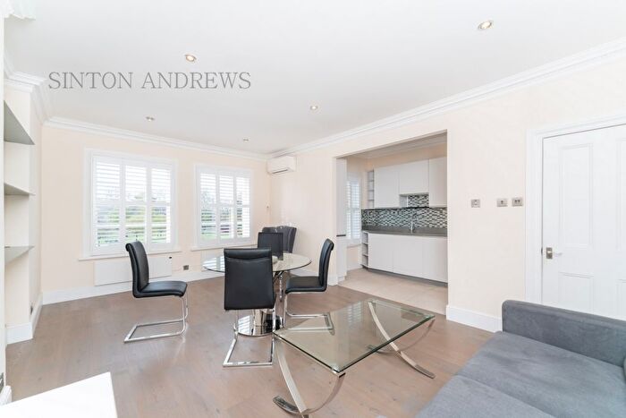 2 Bedroom Flat To Rent In Haven Green, Ealing, W5