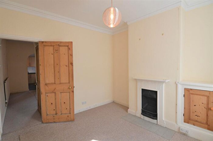 2 Bedroom Terraced House To Rent In Queens Road, Leicester, LE2