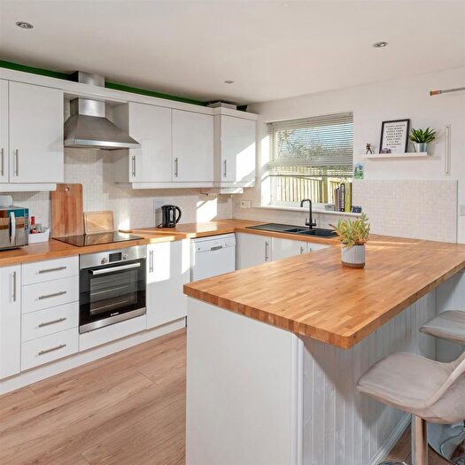 4 Bedroom Property For Sale In Merrybent Drive, Merrybent, Darlington, DL2