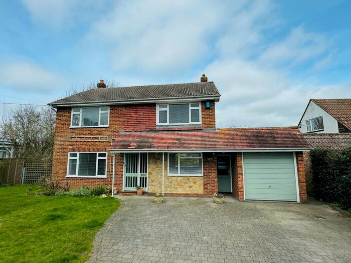 4 Bedroom Detached House To Rent In Tyler Hill Road, Blean, Canterbury, CT2