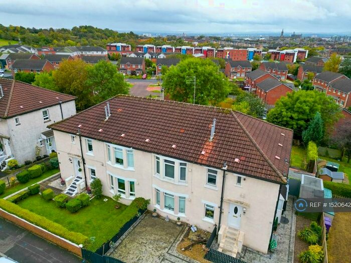 3 Bedroom Flat To Rent In Maryhill, Glasgow, G20