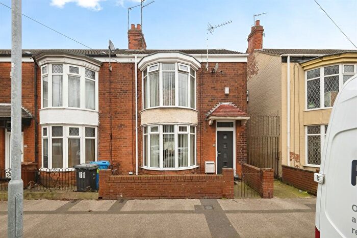 3 Bedroom End Of Terrace House For Sale In Brindley Street, Hull, HU9