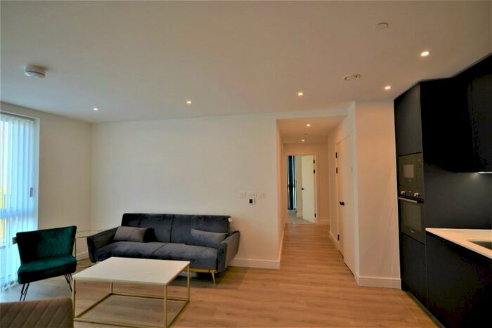 2 Bedroom Flat To Rent In Beresford Avenue, Wembley, Middlesex, HA0