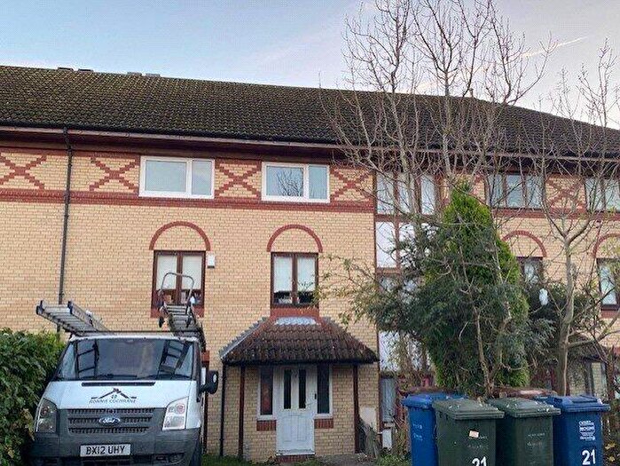 2 Bedroom Apartment To Rent In Holeyn Road, Throckley, Newcastle Upon Tyne, NE15